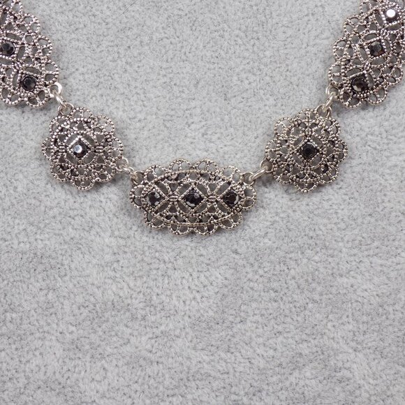 Vintage Crown Trifari Necklace Art Deco Style Textured Filigree Stones 15" +2" - Picture 2 of 11